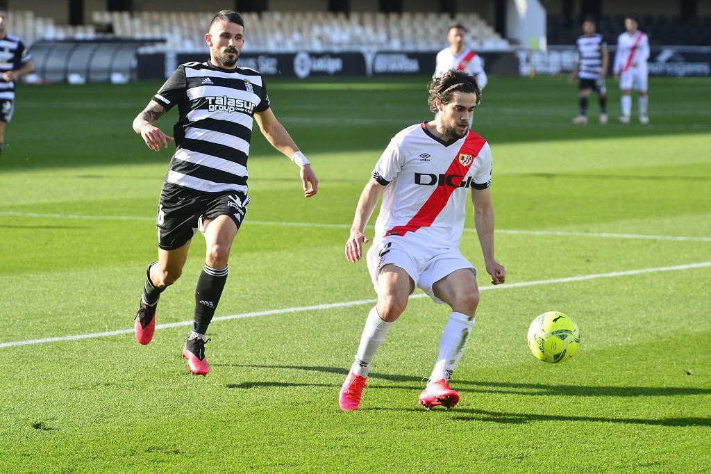 El Cartagena planta cara al Rayo Vallecano