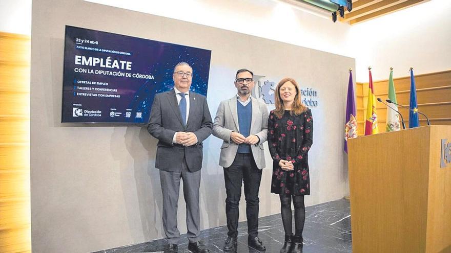 Responsables de la Universidad y la Diputación de Córdoba, en la presentación del Foro Empléate.