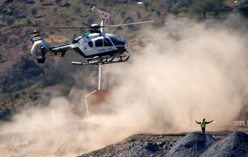 A Spanish Civil Guard helicopter lands carrying ...