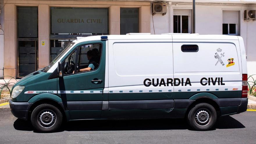 Furgón de detenidos de la Guardia Civil.