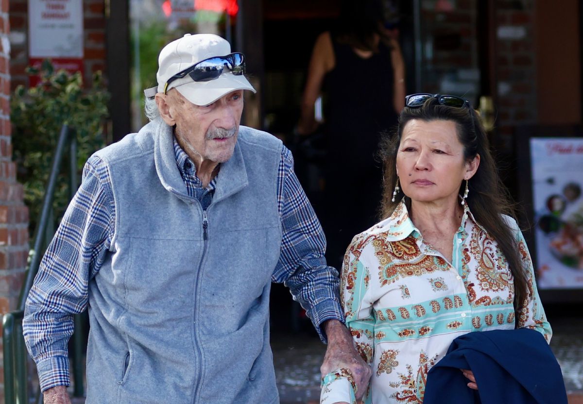 Gene Hackman y Betsy Arakawa