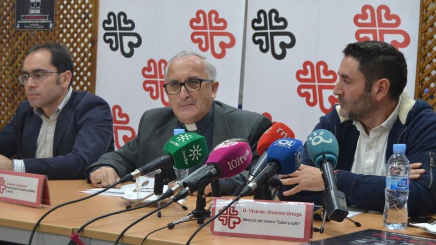 Sánchez, Leal y Jiménez, durante la rueda de prensa.