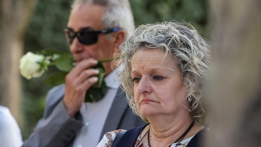 Homenaje a las víctimas en residencias Domus VI de Alcoy y Cocentaina durante la pandemia