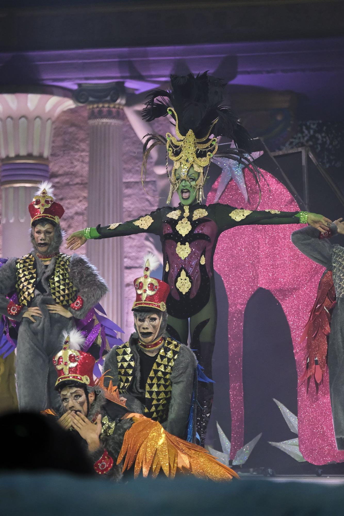 Actuación de Drag Boydevil en la Gala Drag del Carnaval de Las Palmas 2022