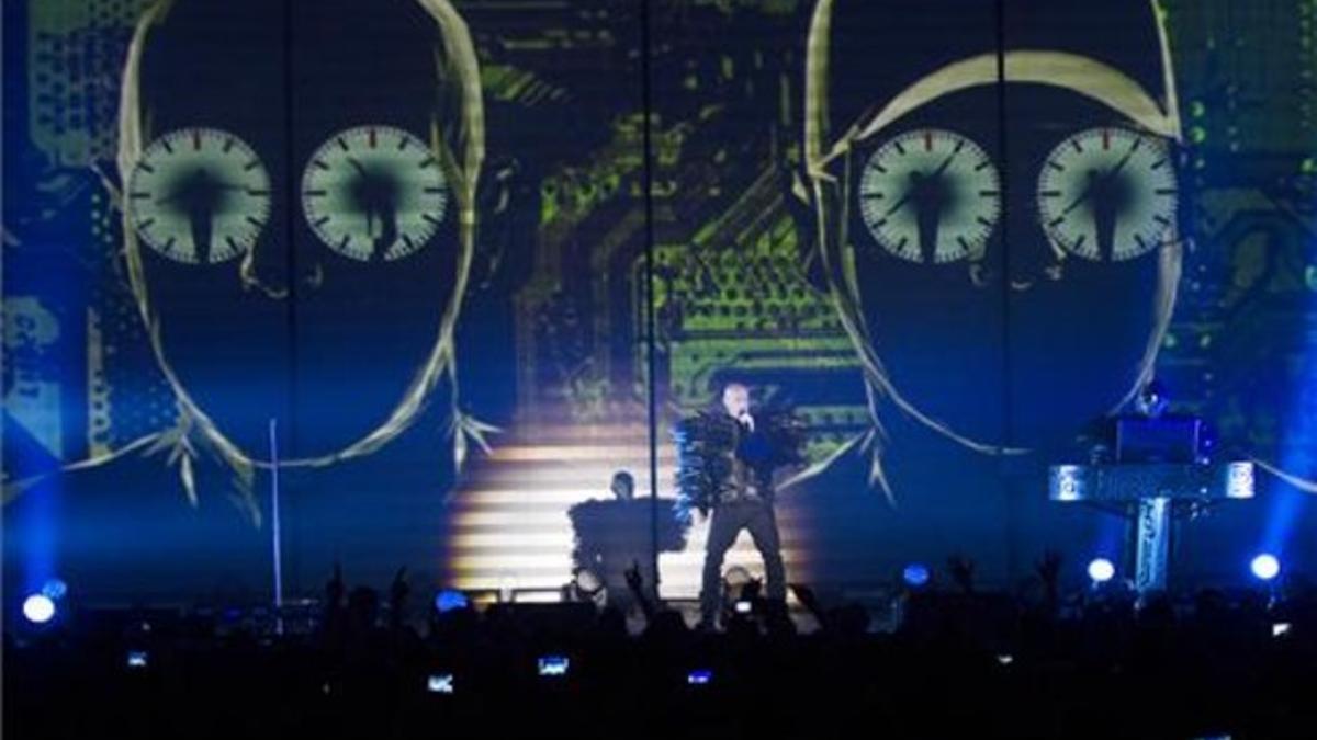 Un momento del concierto de Pet Shop Boys de este jueves, en Fira Gran Via.