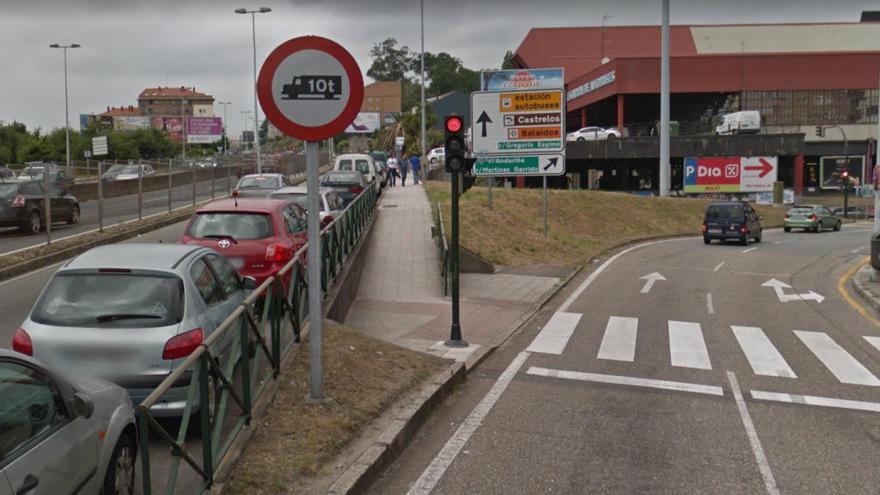 Confluencia de la avenida de Madrid y Martínez Garrido. // GSV