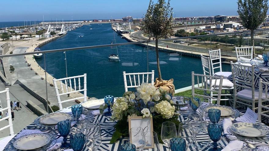 El ático del Veles e Vents ofrece unas vistas únicas al mar Mediterráneo.