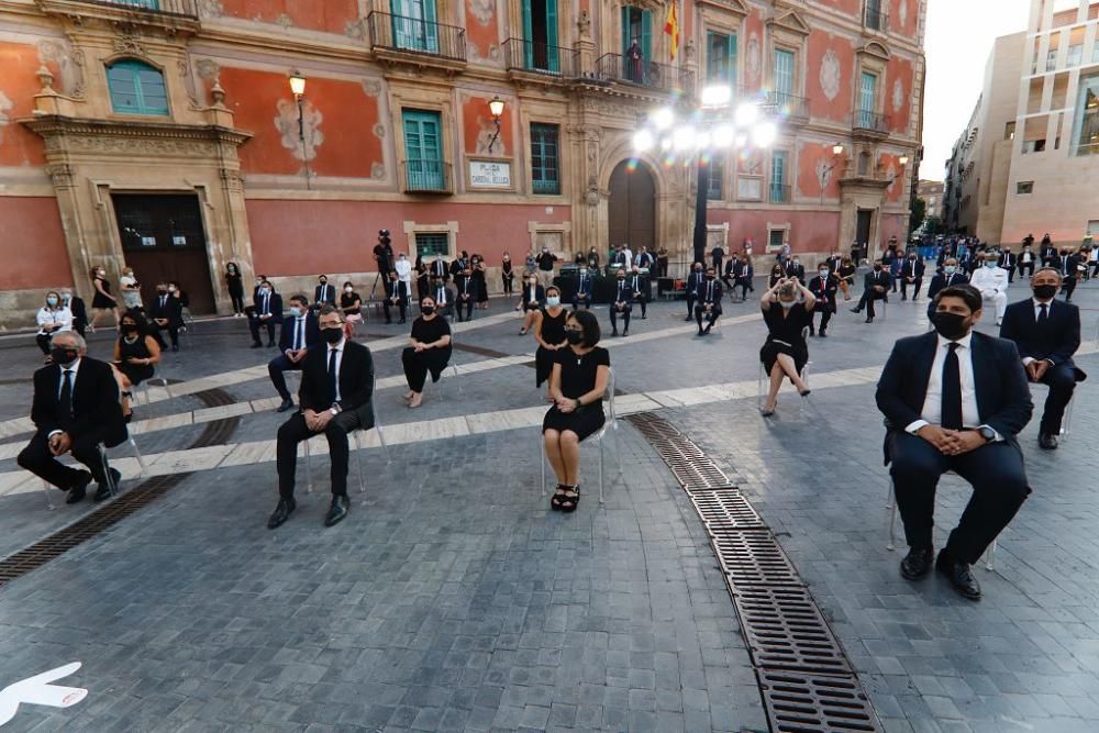 Acto en homenaje a las víctimas del coronavirus en la Región