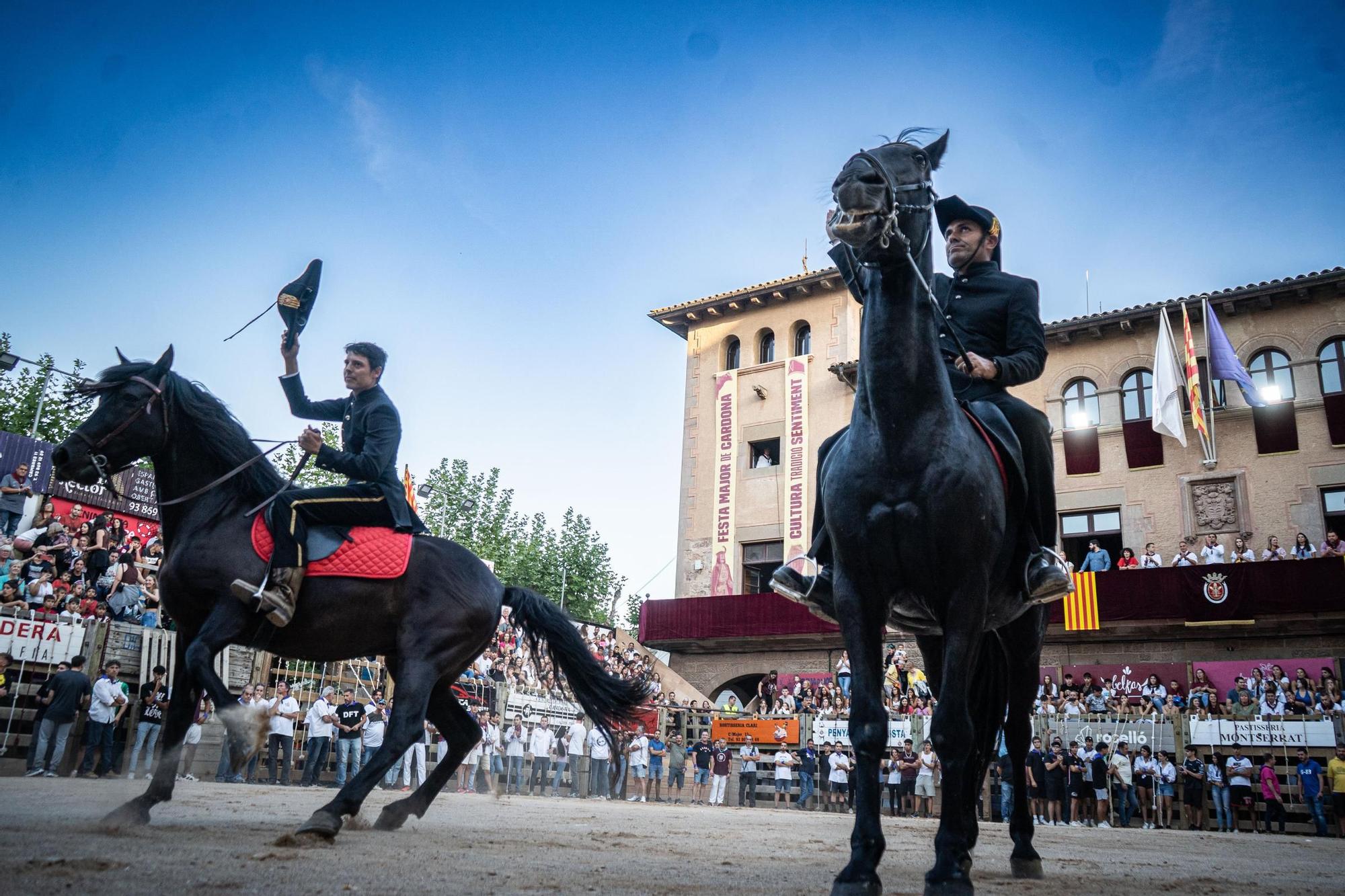 Les millors imatges del Correbous de Cardona
