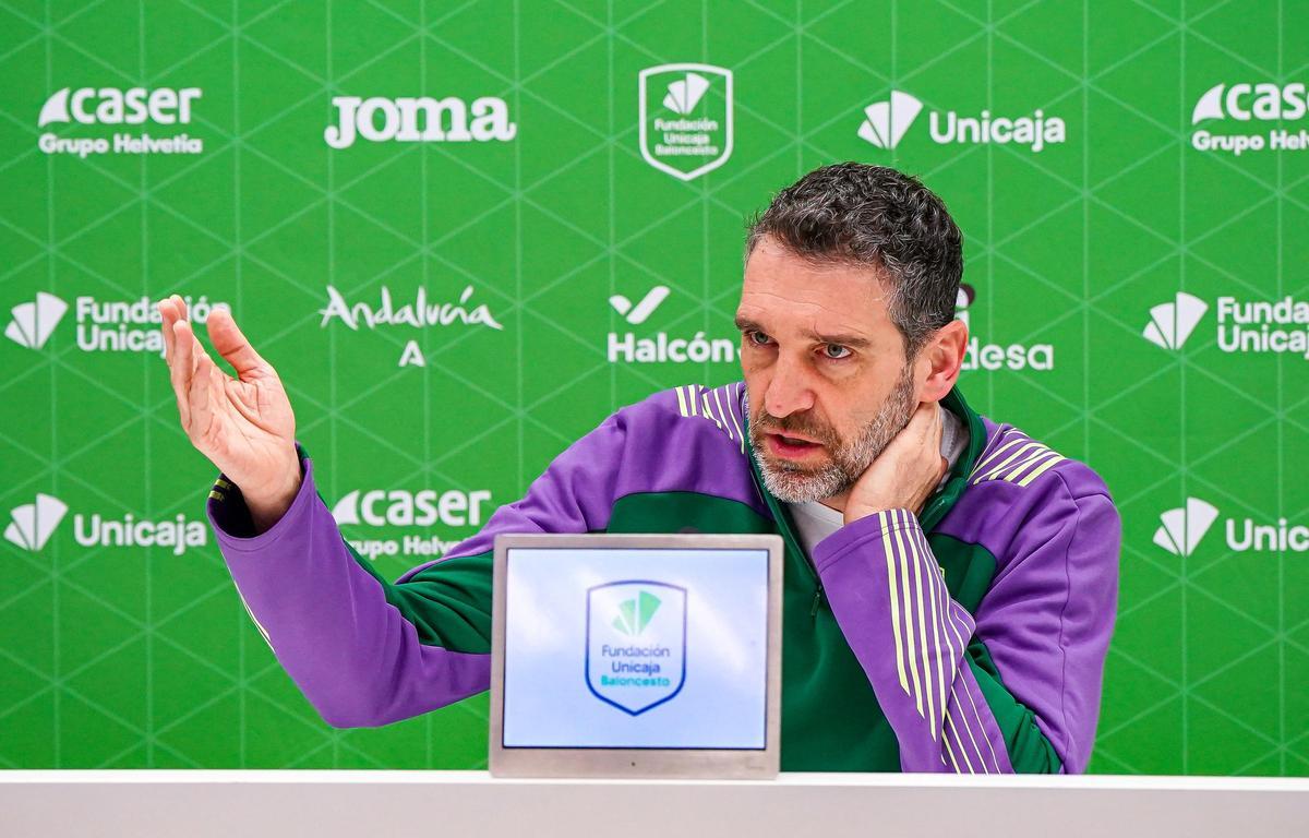 Ibon Navarro, en la rueda de prensa.