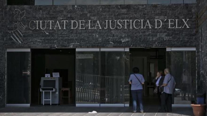 La Ciudad de la Justicia de Elche, donde tiene su sede la sección desplazada de la Audiencia Provincial, en una imagen de archivo.