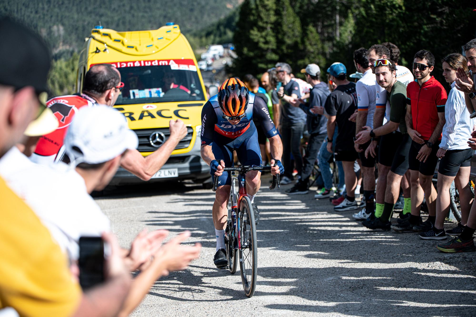 COLL DE PRADELL . LA VOLTA CATALUNYA . ETAPA 6 BERGA QUERALT