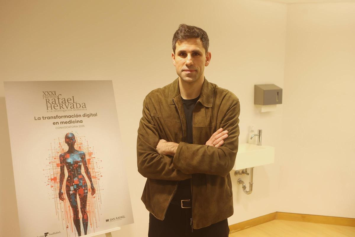 El científico César de la Fuente, este miércoles en el Hospital San Rafael