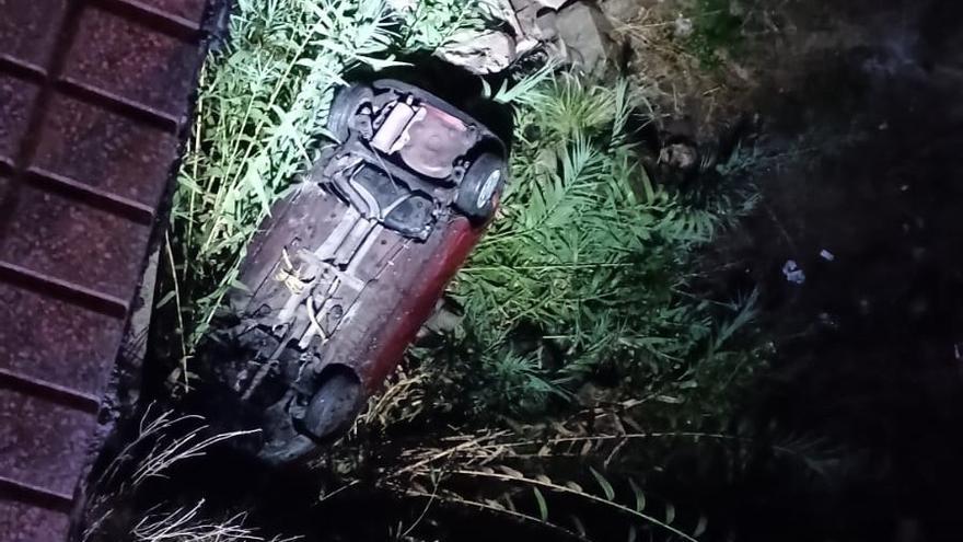 Woman Injured as Car Plunges 20m into Tenerife Ravine
