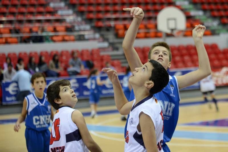 DÍA DEL MINIBASKET. Partidos de las 11:15 horas