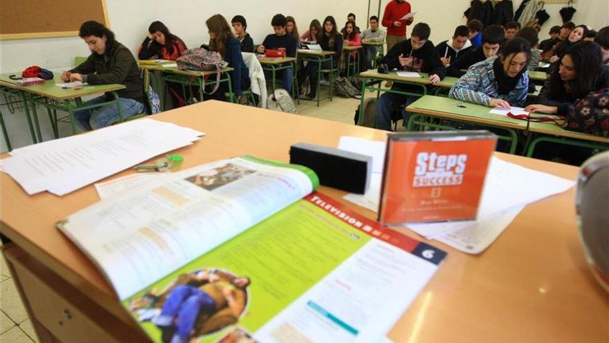 111 centros educativos enseñarán de forma bilingüe