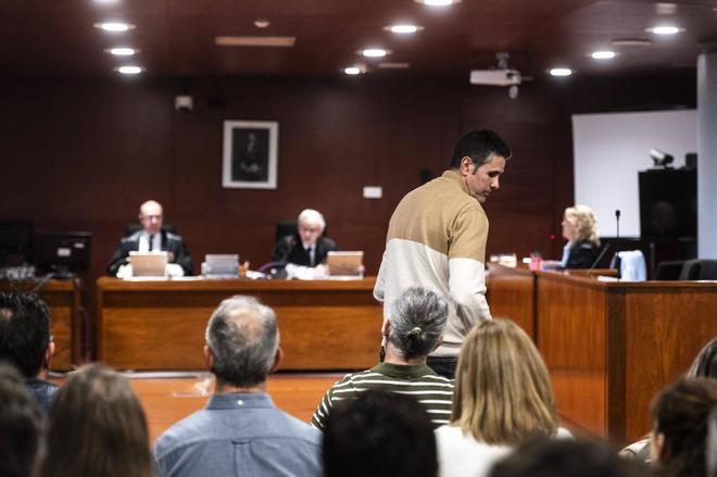 Fotogalería | El exjefe de la Policía Local de Cáceres, Benedicto Cacho, ante el juez