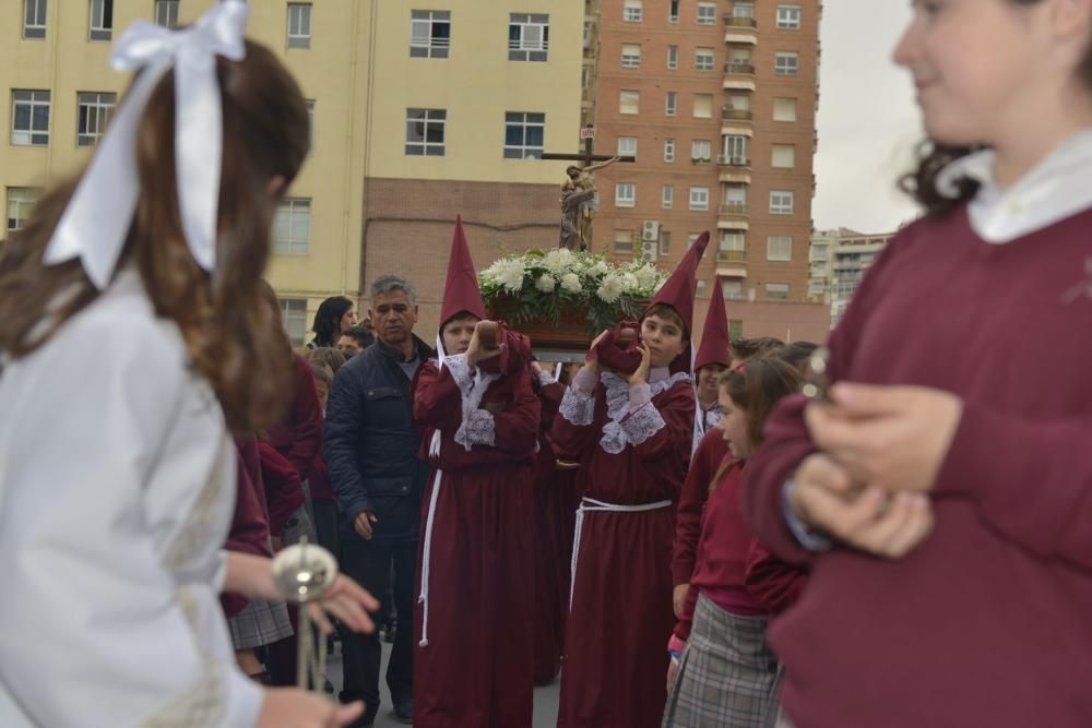 Procesión de los alumnos de Capuchinos