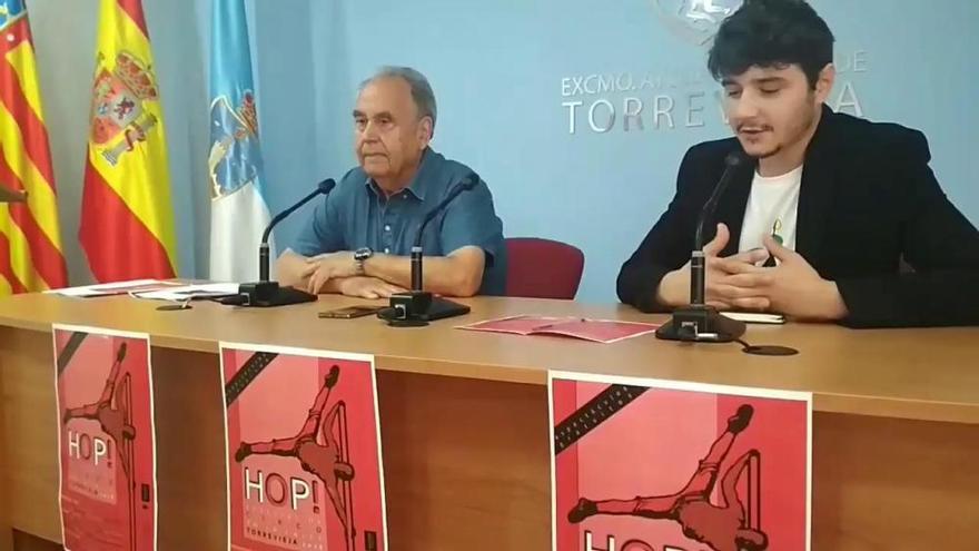 Presentación del festival de circo callejero Hop!2018 en Torrevieja