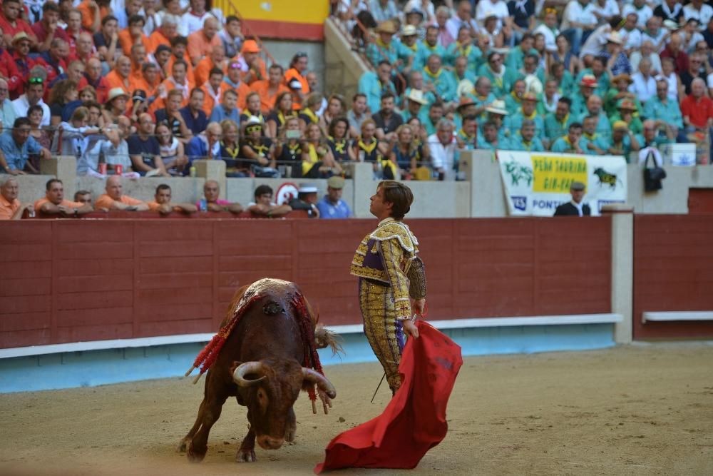 Gran tarde de toros en la de feria de Pontevedra