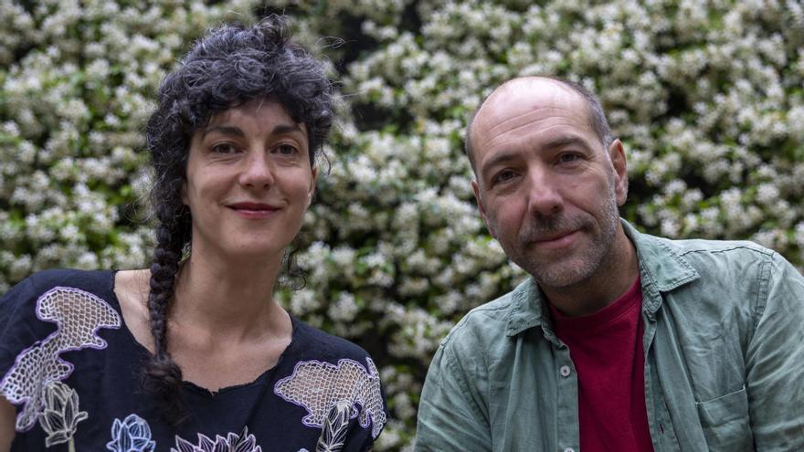Los autores de la obra de teatro 'Viva!', Lisa Peyron y Daniel Olmos