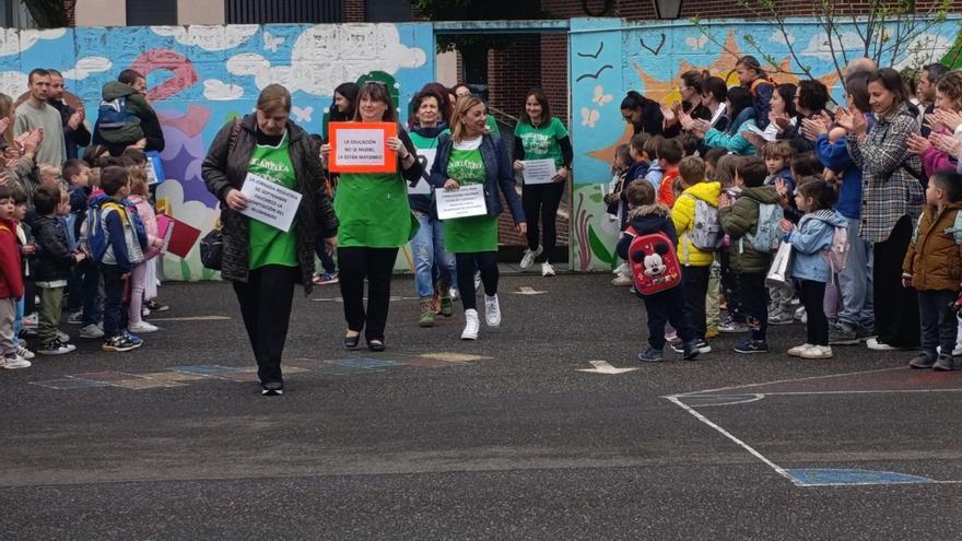 &quot;No nos negamos a trabajar, queremos hacerlo con recursos&quot;, dicen los docentes del Peña Careses