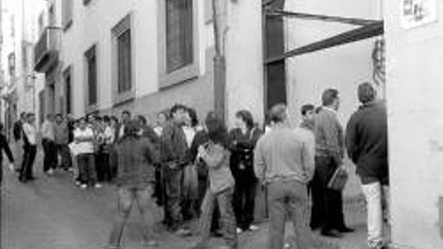 Un supermercado para gente con poco dinero y discapacitados en Plasencia