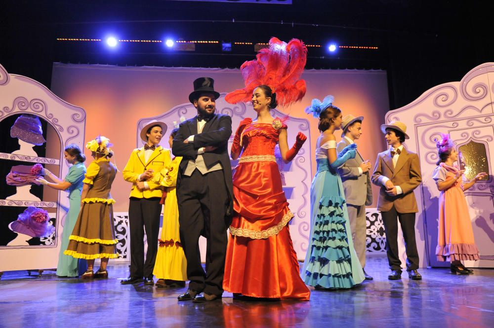 Manresa Teatre Musical posa en escena el clàssic musical ''Hello Dolly''