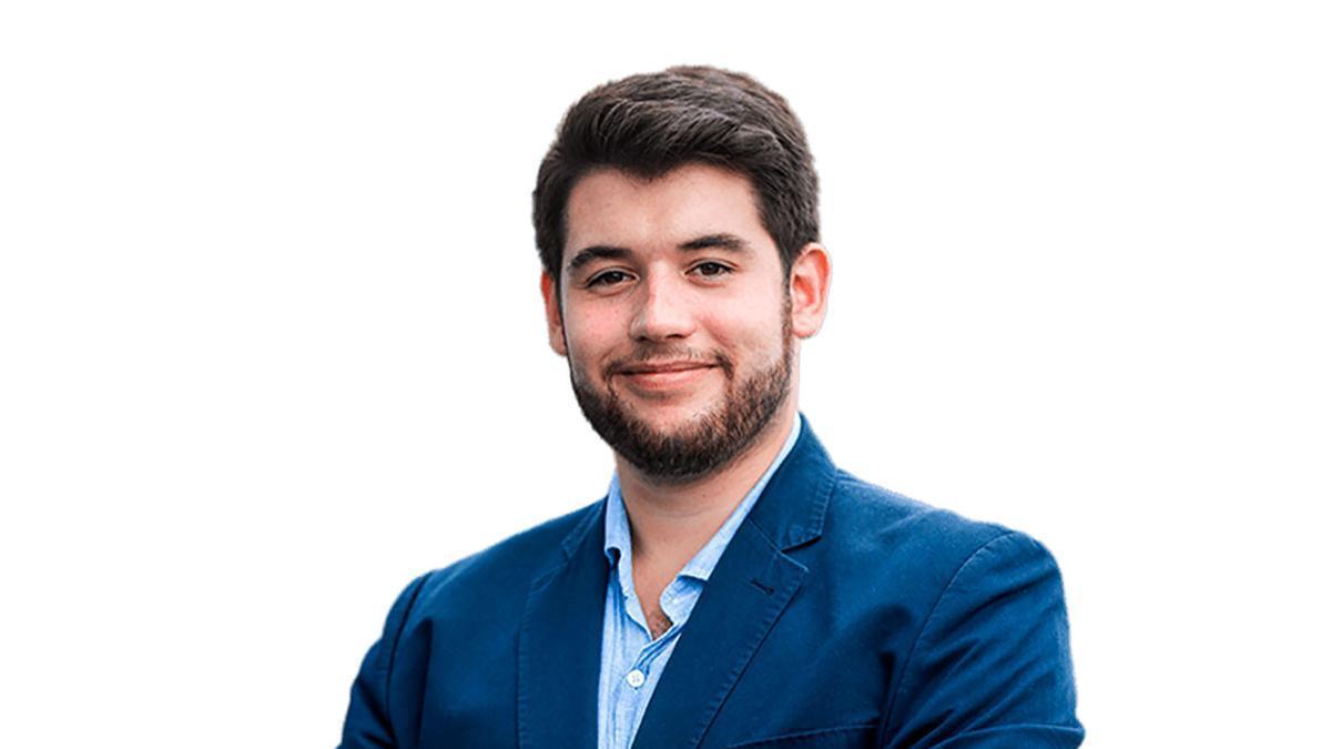 CARLO ANGRISANO | Exdirigente de Nuevas Generaciones defiende frente al PP que sí ejercía sus funciones