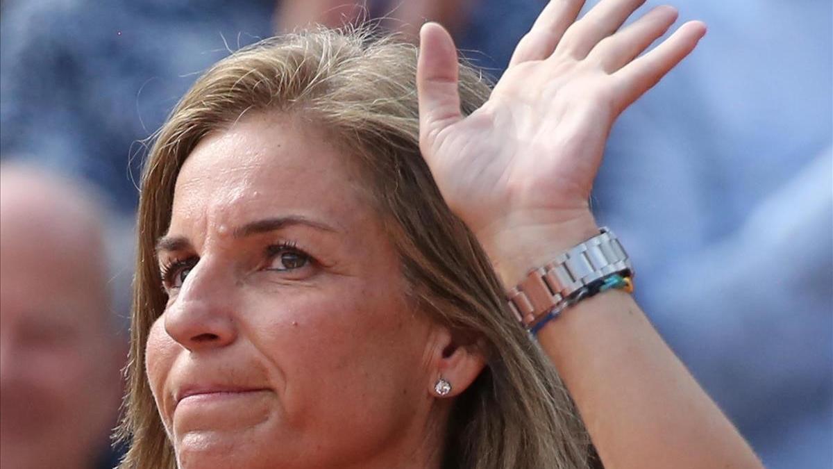 lmmarco44722651 former tennisplayer arantxa sanchez vicario during the rolan180821132259