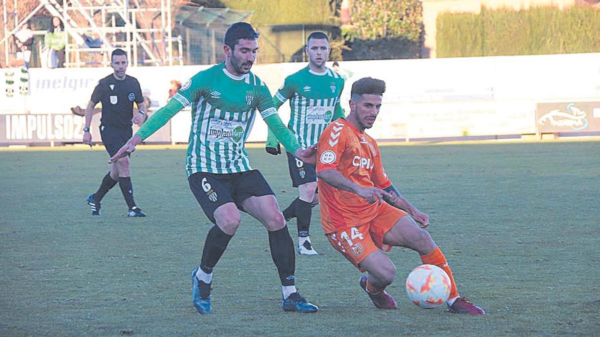 Pol Gómez, en el partit contra l’Hospitalet.