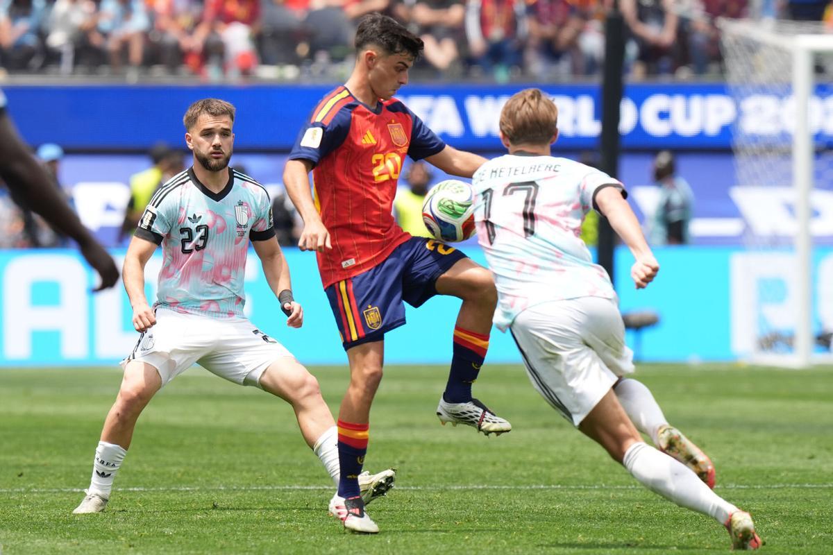 Pedri dejó sus habituales pinceladas de talento en el partido de España ante Bélgica