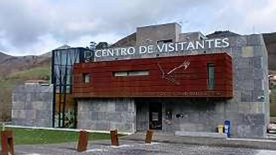 Centro de Interpretación del Quebrantahuesos, en Onís.