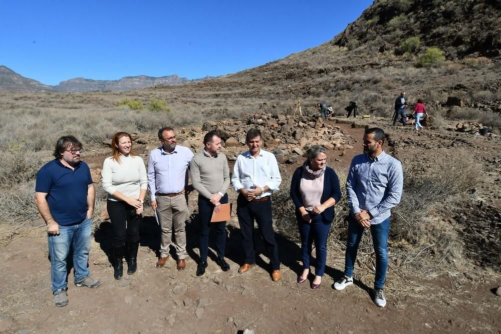 Hallan en La Fortaleza estructuras funerarias desconocidas en Canarias