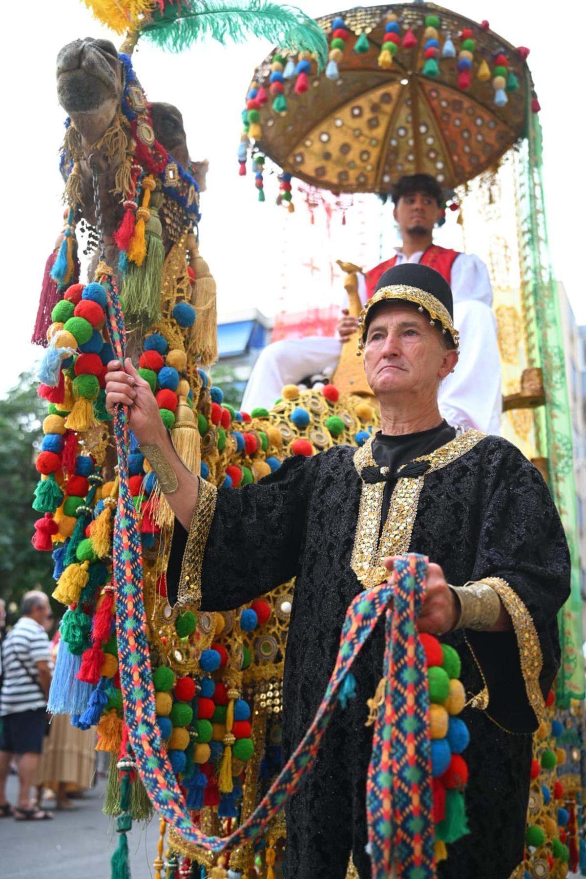 Las mejores imágenes de las Fiestas de Moros y Cristianos de San Blas: la Entrada Mora