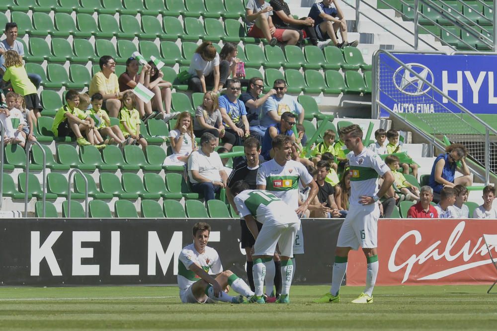 Debacle del Elche ante el colista