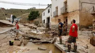 ¿Qué es un tren convectivo, el fenómeno meteorológico que ha arrasado pueblos en Aragón?