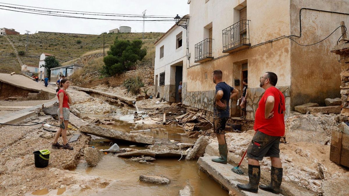 Las labores de limpieza se alargarán durante días