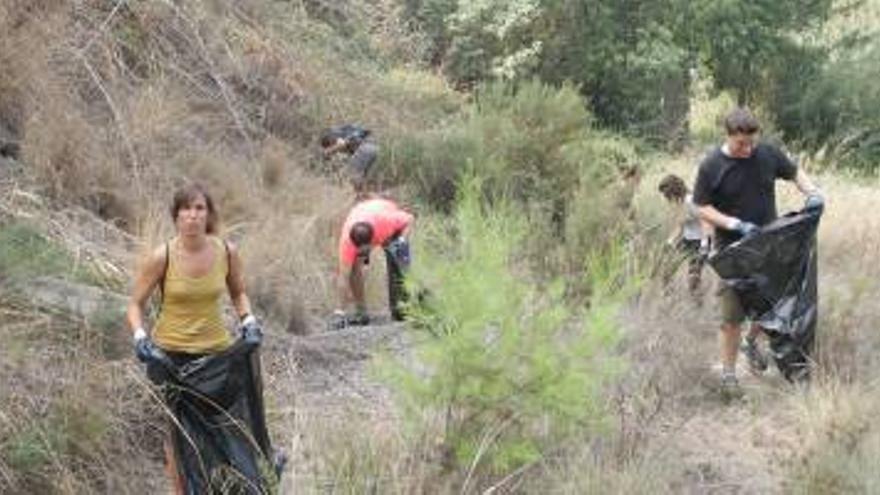 Vila-real se lanza el sábado a limpiar el Millars