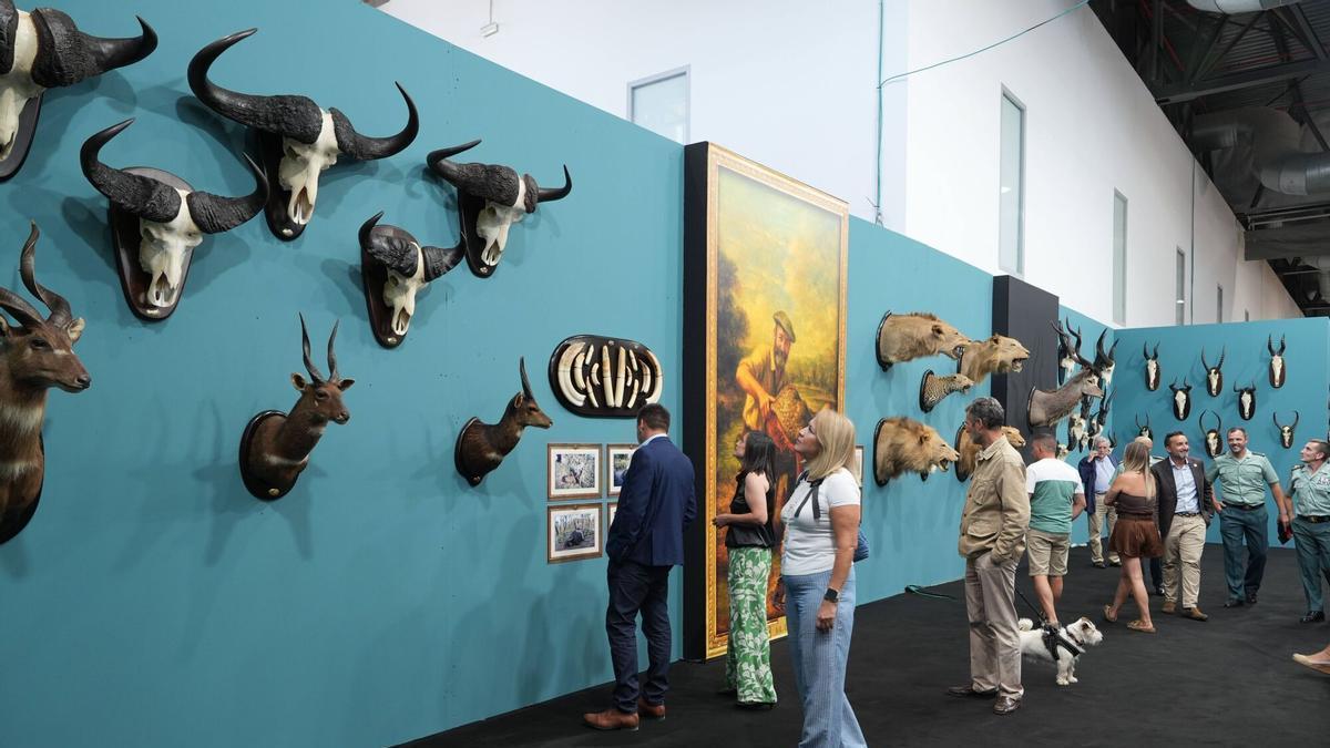 Visitantes en la exposición de Feciex, durante la edición de 2025.