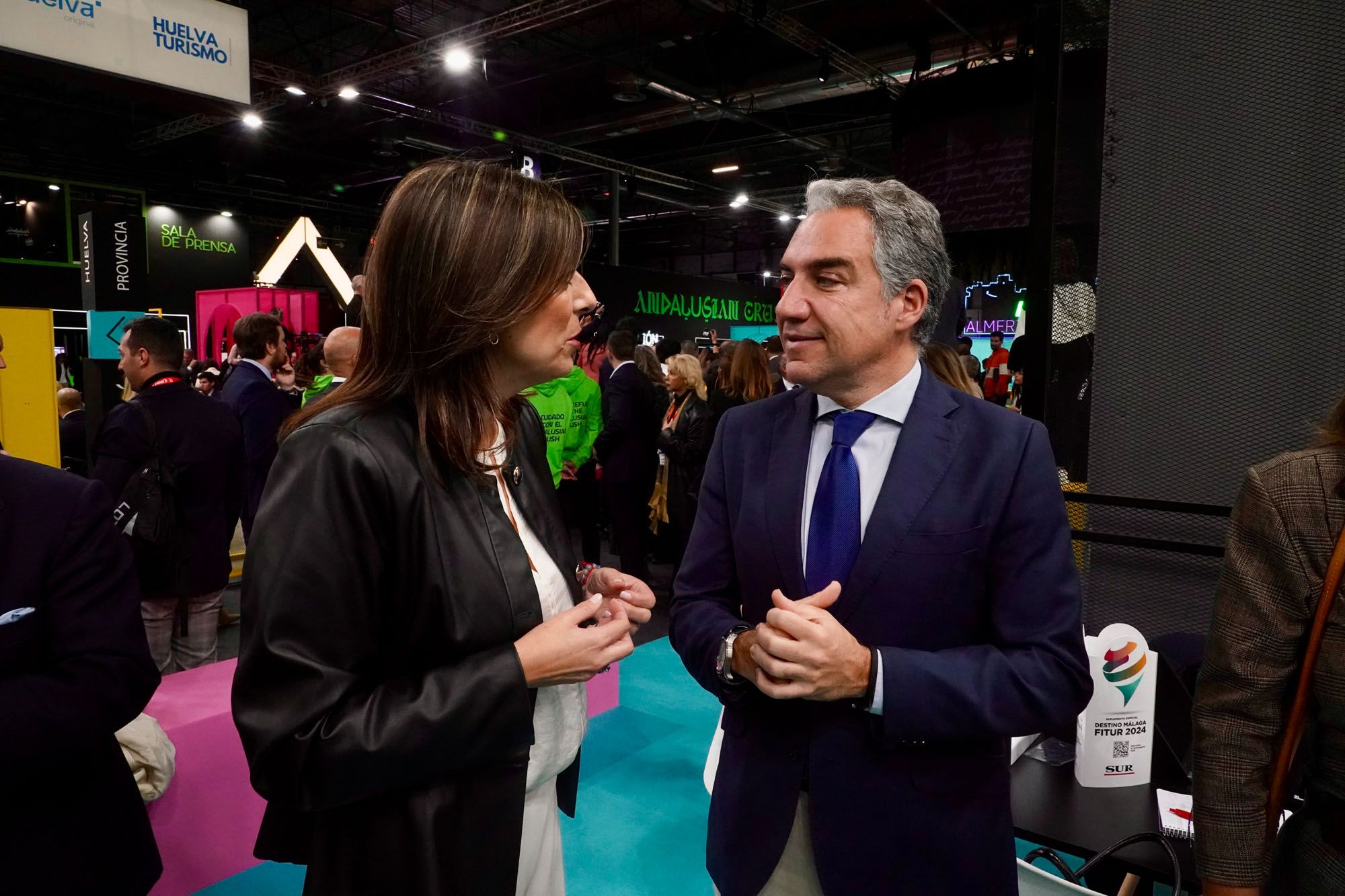 Juanma Moreno, en la jornada inaugural del stand de Andalucía en Fitur 2024.