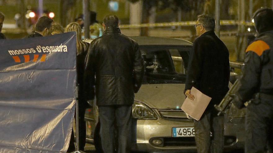 Un muerto y dos heridos en un tiroteo en Barcelona