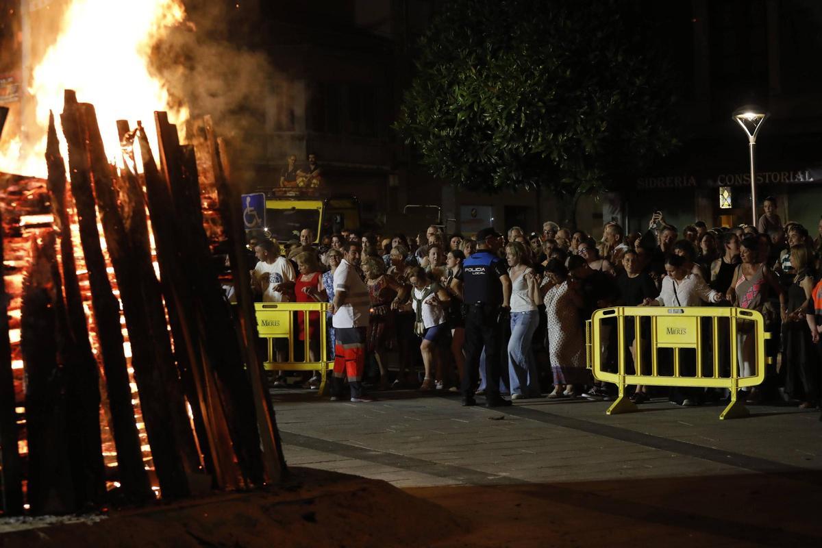Mieres arde por San Xuan
