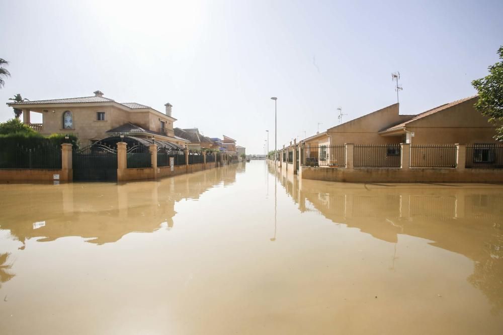 Las imágenes de las inundaciones en Almoradí y Dolores