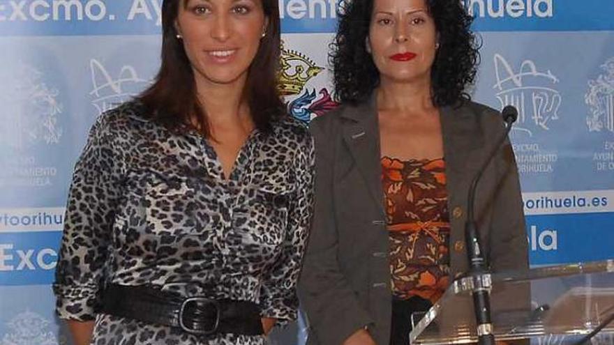 Mónica Lorente y Lucía Izquierdo en una rueda de prensa conjunta