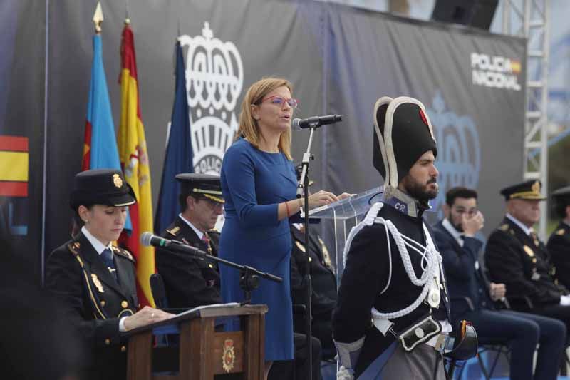 Celebración del día de la Policía Nacional en València