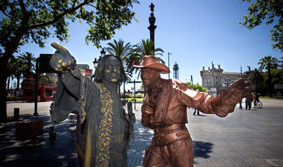 Les estàtues de la Rambla comencen etapa nova a Santa Mònica