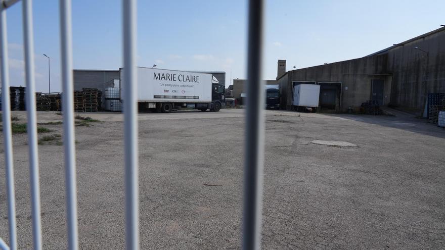 Vilafranca urge a Diputación y Generalitat una mesa para la reconstrucción de Els Ports tras el cierre de Marie Claire: &quot;La situación es crítica&quot;