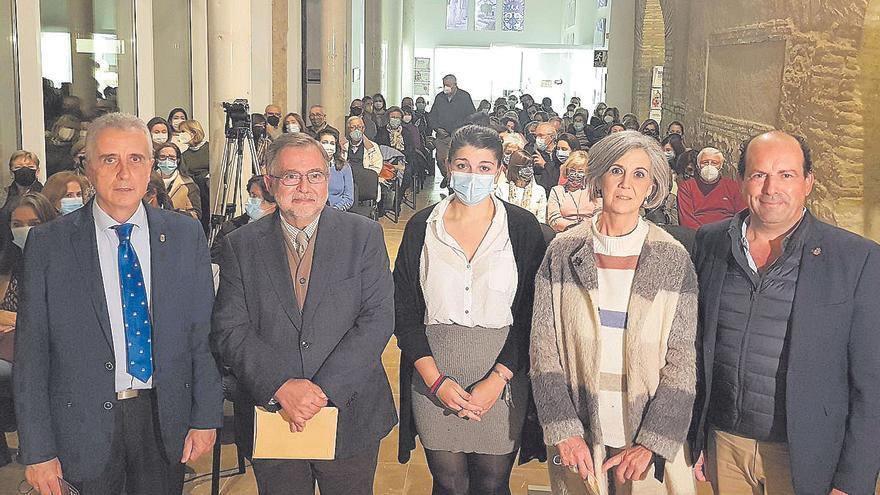 Comienzan con éxito la jornadas de novela histórica de Lucena