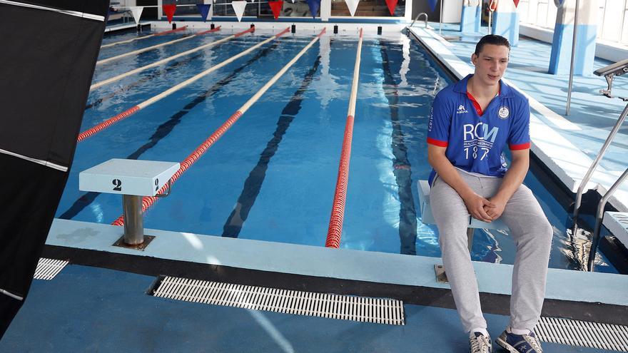 Nikita Terentievev, nedador ucraïnès a Màlaga: El valor de la família